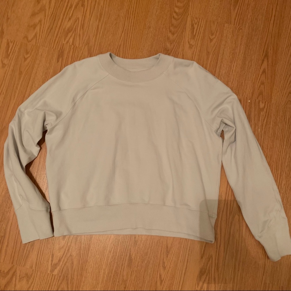Lululemon ready to roll crew vapor 6